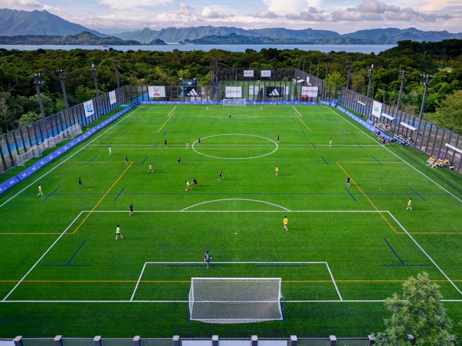 王楚钦拼尽全力，网友：实力差距太大